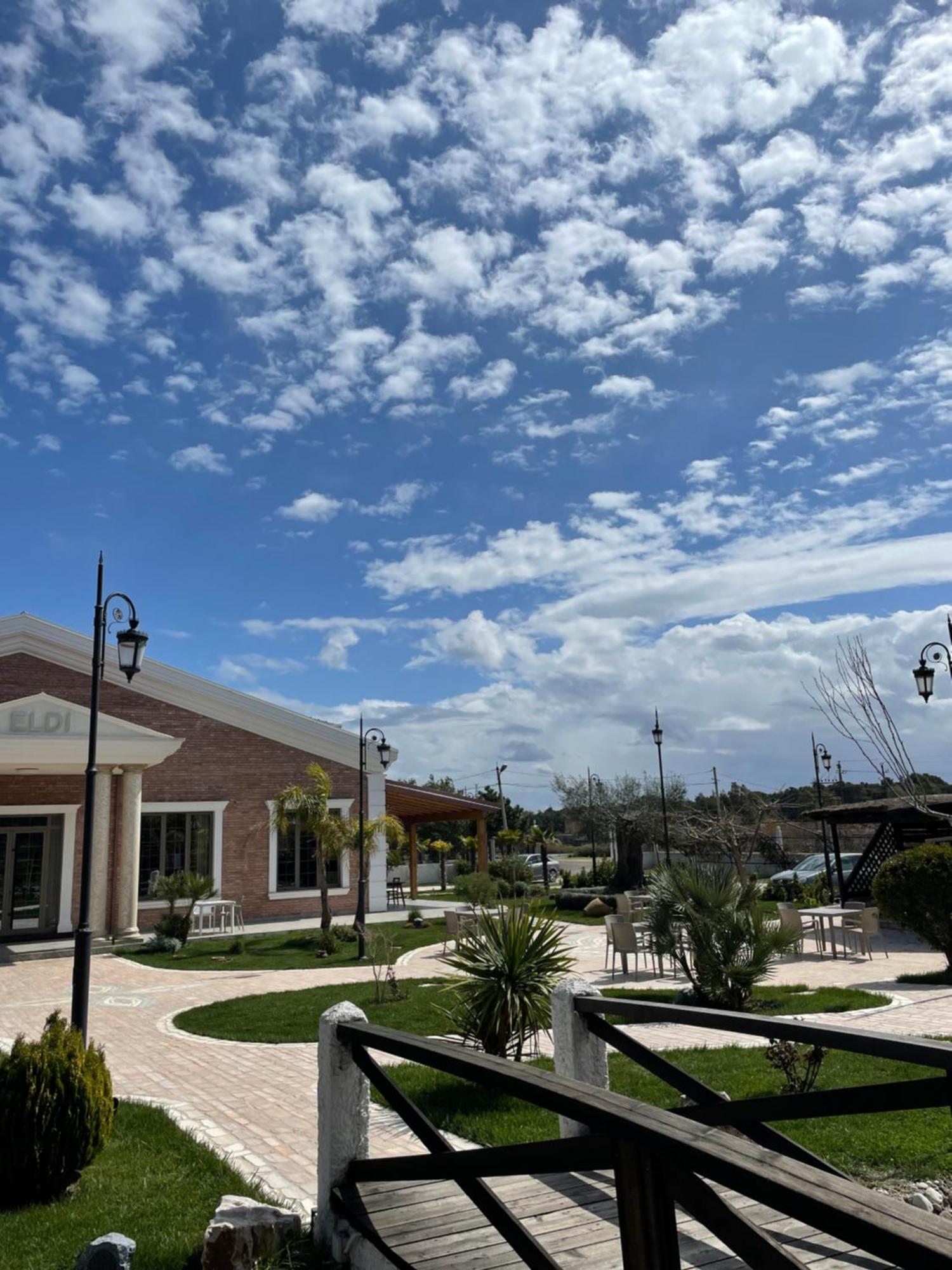 Agroturizem Eldi Hotel Fier Luaran gambar