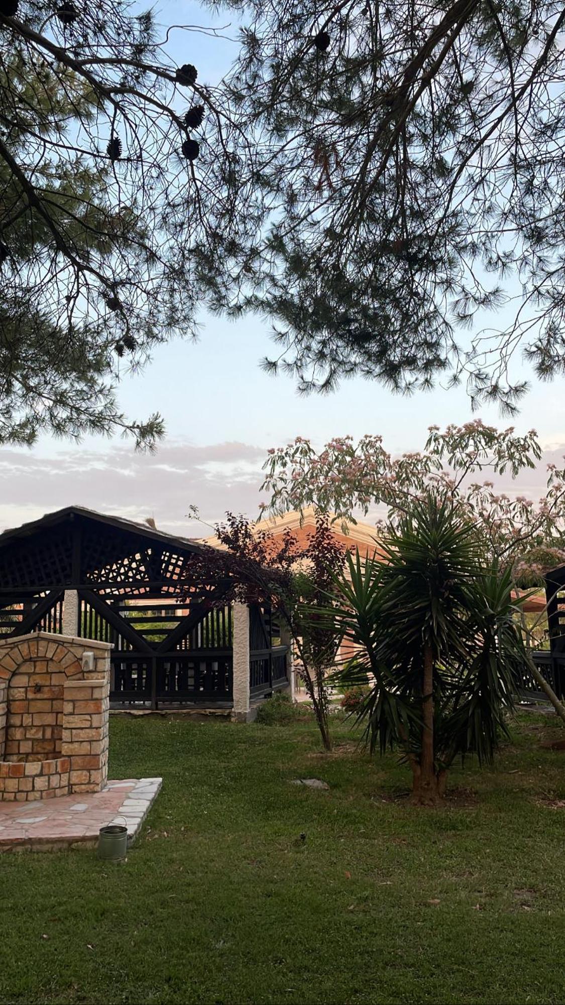 Agroturizem Eldi Hotel Fier Luaran gambar